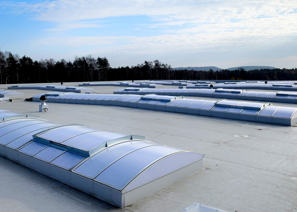 Czyszczenie świetlików dachowych