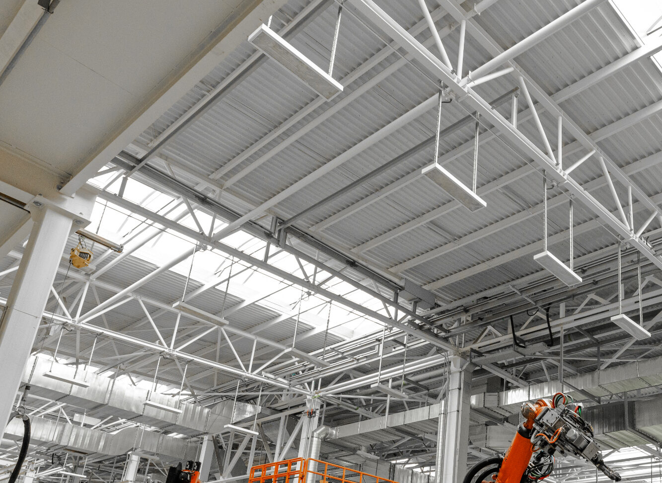 Widok od środka – świetlik przeznaczony do magazynu